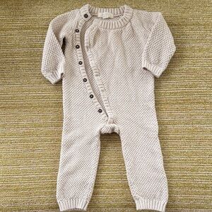 Knit Kids Cream One-Piece Romper with Button Front